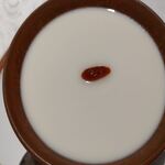 筑紫樓 - アンニン豆腐