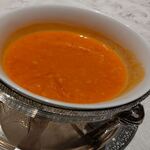 筑紫樓 - ふかひれ蟹卵入りスープ