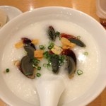 好々亭 - ピータン粥