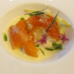Derire - 白鷺サーモン ポロ葱のムース 柑橘のクーリ りんご