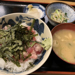 ゆう太 - ランチの鉄火丼