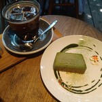 バーミリオンカフェ - アイスコーヒーと宇治抹茶ガナッシュ