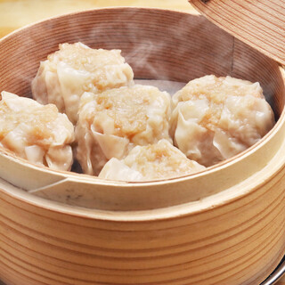Lots of chicken! ! We are proud of our handmade shumai that you can eat as much as you want◎