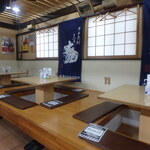 Yakitori Fukuchan - 店内