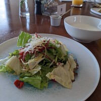 シルー - 前菜盛り合わせはサラダに変更してもらいました！