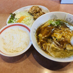 ラーメン六兵衛 - 