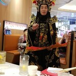 海底撈火鍋 - 最後は自面を披露！？