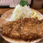 とんかつ 大幸 - ランチ ロースカツ定食 （ごはん少なめ）　１０５０円　(2022/05)