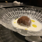 北海道焼肉 北うし - 蕗の薹のチョコレートムース
      ホアジャオミルク