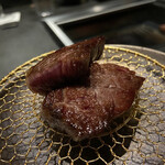 北海道焼肉 北うし - 3週間熟成知床和牛タンのタン元の厚切り