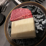北海道焼肉 北うし - 3週間熟成知床和牛ヒレのステーキサンド