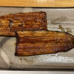 鰻はし本 - 横山さんの鰻2年物大ヒネ蒲焼き
