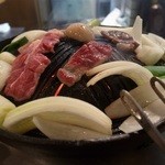 肉735円