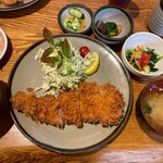 Tonkatsu Kouza - 上ろーす定食1800円