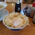 うえんで - 鶏節ご飯②〜温泉卵を割り入れました～