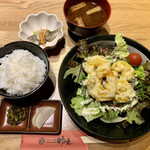 Sakanayato Koryouri Yue Yue - えびマヨ定食