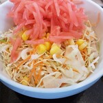 Yoshinoya - キャベツ千切りサラダ！紅しょうが大事よ♥