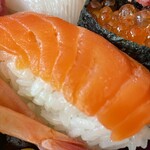 寿司一代 - 『生寿司』のサーモン