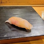 小判寿司 - 天草の白甘鯛、10日寝かせ