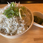 和 dining 清乃 - しらすごはん 300円