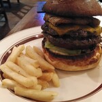 オールドニューダイナー - ベーコンチーズバーガー