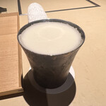 きたん 韻 - 生ビール。鈴のグラスが味を引き締めます。