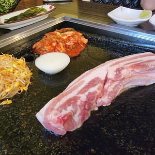 韓国焼肉専門店 ヤキバンザイ_2
