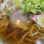 富田屋 - 中華そば
      自家製焼き豚