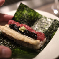 USHIGORO S. SHINJUKU - 厳選部位と子持ち昆布の手巻き