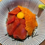 鮨仙酢 本店 大阪駅前 - 山葵の緑が映える。