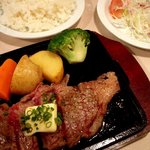 たまり場食堂 ロクの丘 - 鉄板ステーキランチ