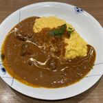 175802157 - バターチキンカレーオムライス