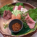 肉寿司 新横浜 - 