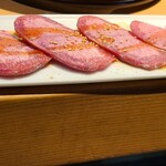 黒毛和牛専門店 炭火焼肉 たんと - 