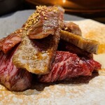 黒毛和牛専門店 炭火焼肉 たんと - 