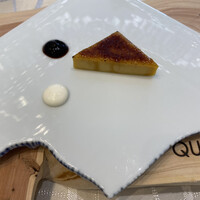 クイントカント - フォアグラのカタラーナ。エスプレッソソースと塩クリームソースにも感動♡