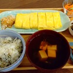 Waka Fe Mono No Ne - 炊き込みご飯と出汁巻玉子