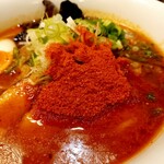 辛いラーメン14 南7条本店 - 14倍唐辛子