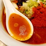 辛いラーメン14 - スープ