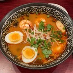 THAIFOOD マイペンライ - トムヤムヌードル海老入り 1,000円