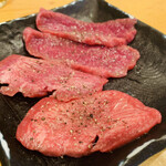 立喰い焼肉 治郎丸 渋谷店 - 