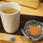 真鯛研究所 - 料理写真:鯛ひれ酒 ＆ 真鯛の塩辛