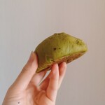 Bekari Sanchino - 抹茶と杏のホワイトチョコ