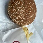 ドムドムハンバーガー - ランチセット （厳選ナチュラルチーズバーガー ＋ ポテトＳ ＋ ドリンクＭ）　６３０円　(2022/04)