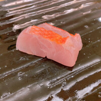 鮨たけひろ - 2.勝浦金目。5日寝たとのこと。ねっとり甘く食べ頃