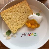 ザ タヴァン グリル＆ラウンジ - 季節のシフォンケーキ