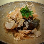 新ばし 星野 - 茄子の煮びたし。星野さんはこの手の含め煮が本当に美味しい。興奮しながらホッとする、不思議な感覚。