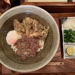 踊るうどん - 肉まいたけ天温玉生じょうゆ