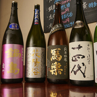 从基本品牌到稀有品牌，为您准备了约80种日本酒