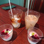 天空飲茶酒家 - ドリンクとデザート、サービスして頂きました。